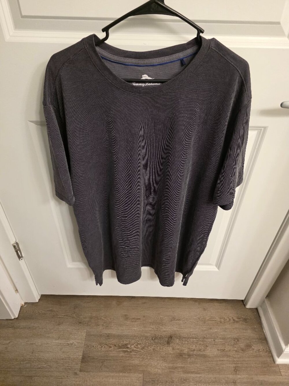 Tommy Bahama Paradise Isles Crew Neck T-Shirt Charcoal Grey Men's XXL / 2XL